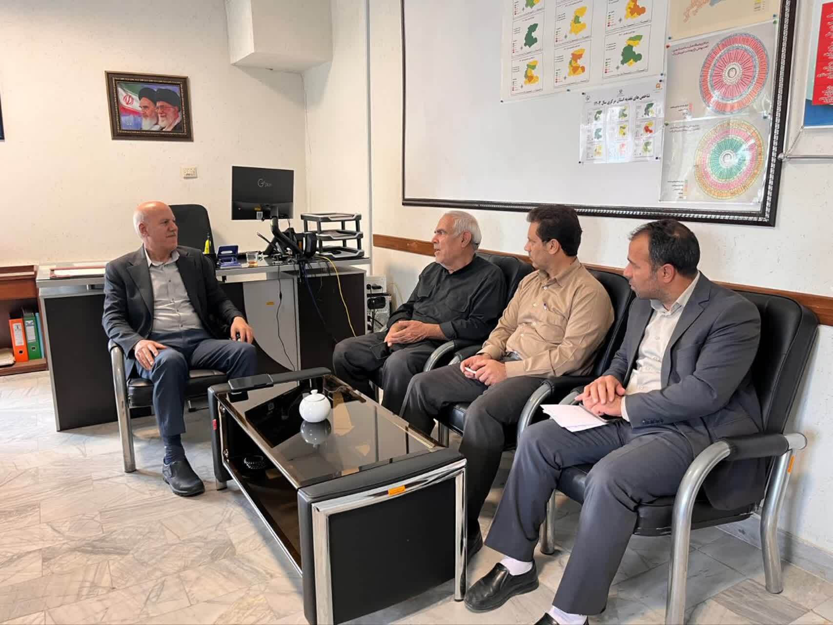دیدار دکتر فراهانی با خیر نیک‌اندیش در کارچان