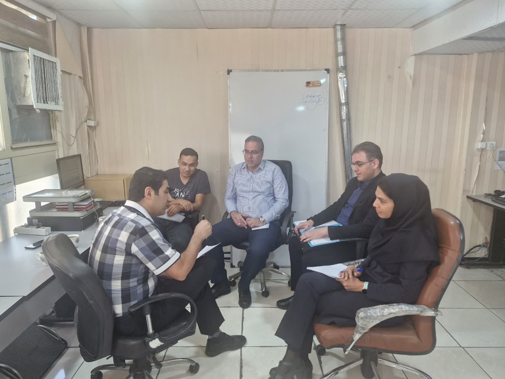 برگزاری جلسه پیگیری طراحی نرم افزار نظام ارتقا کارکنان دانشگاه علوم پزشکی اراک