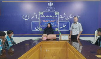 آموزش احیای قلبی‌ریوی به دانش‌آموزان دبیرستان قمر بنی‌هاشم کمیجان