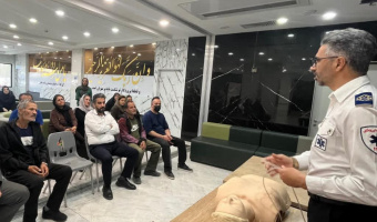 برگزاری کارگاه آموزش احیای قلبی‌ریوی پایه در بیمارستان حضرت ولیعصر(عج) اراک