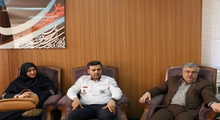 دیدارریئس مرکزاورژانس پیش بیمارستانی استان مرکزی بافرماندارتفرش