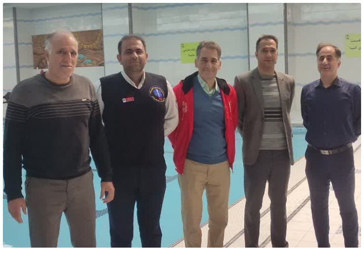 کسب مقام نایب قهرمانی مسابقات شنای دستگاه های اجرایی استان مرکزی توسط مسئول امور فنی و پشتیبانی آمبولانس های اورژانس ۱۱۵ استان مرکزی