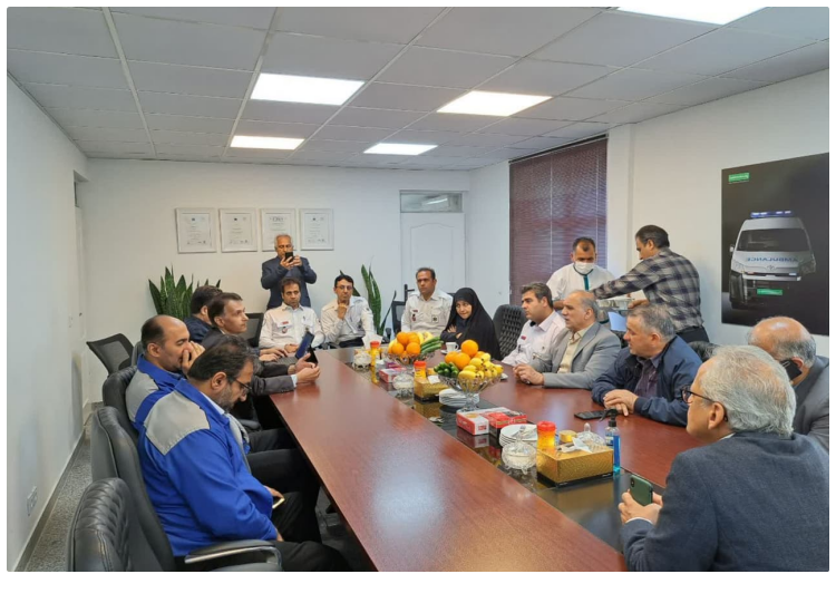 جلسه تایید نهایی مولفه های فنی فرآیند کانورژن(تبدیل اتوبوس به آمبولانس)، اولین اتوبوس آمبولانس ملی ایران