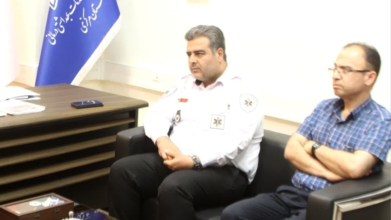 دیدار مدیر مجتمع اراک شرکت معدنی املاح ایران با رئیس اورژانس ۱۱۵ استان مرکزی؛ تاکید بر همکاری‌های دوجانبه و بهره‌مندی از ظرفیت‌های آموزشی اورژانس