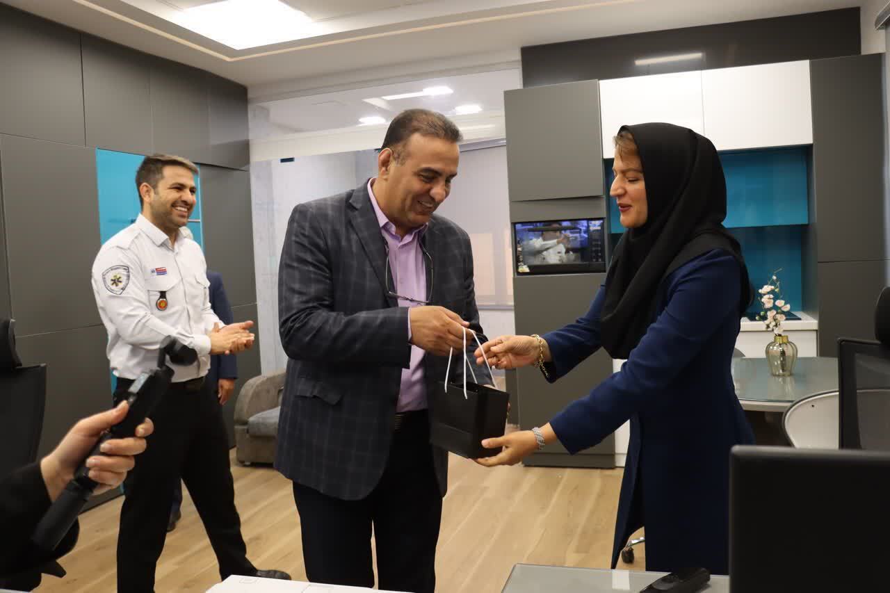 بازدید رئیس دانشگاه علوم پزشکی اراک از مرکز فوریت‌های پزشکی استان مرکزی