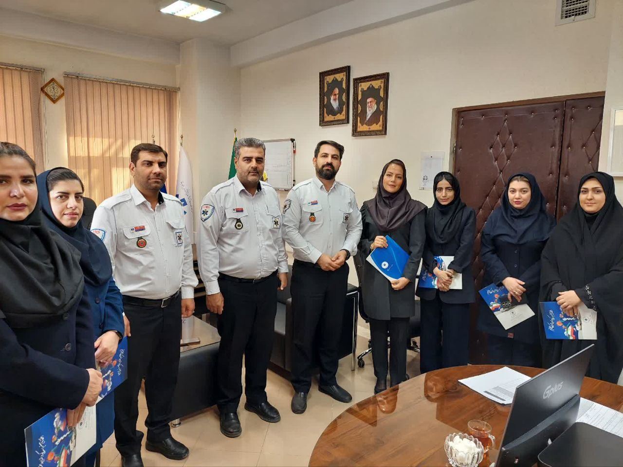 تقدیر از پرسنل مرکز پایش مراقبت های درمانی اورژانس استان