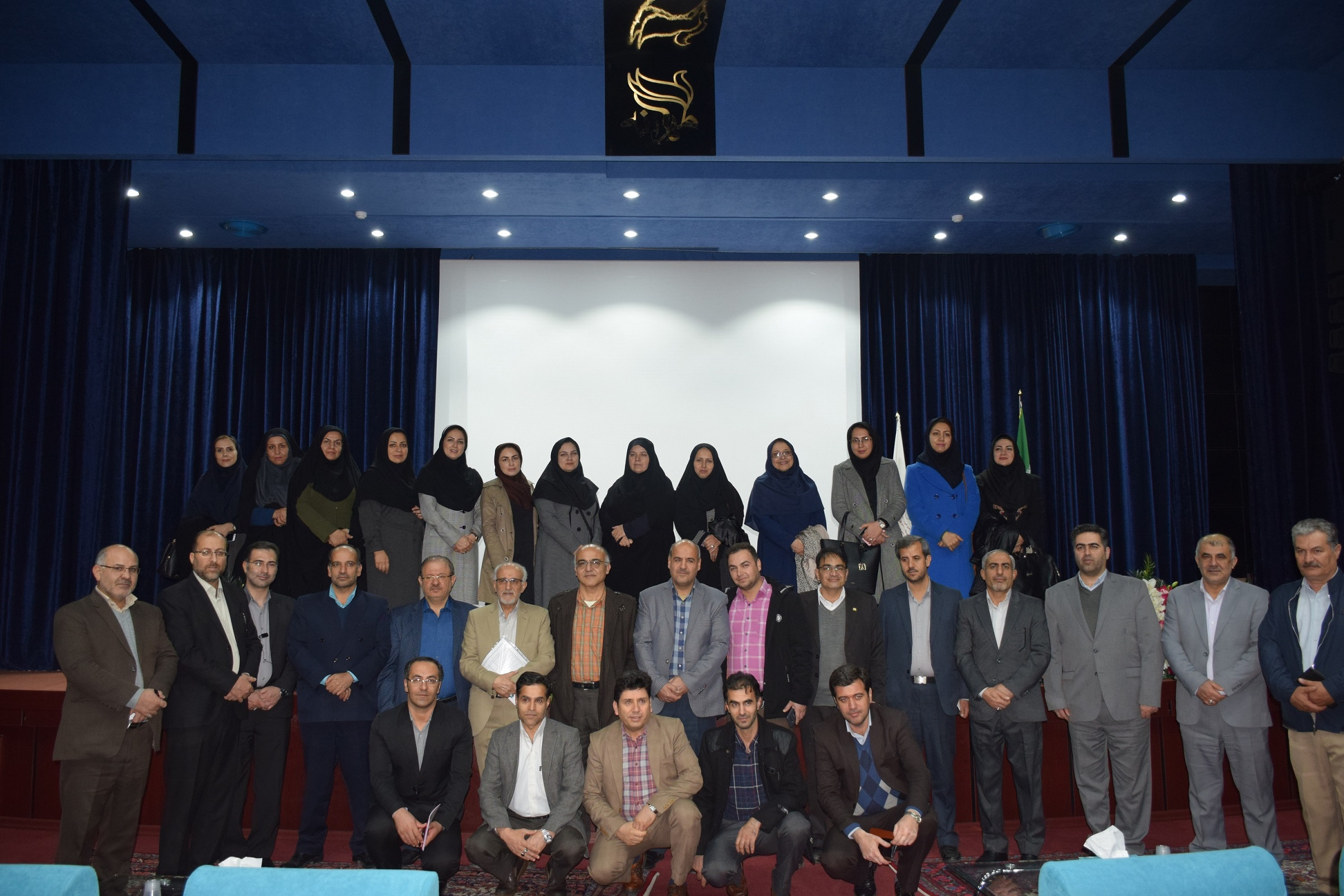 بازدید هیات مشترک استانداری مرکزی و دانشگاه از موسسات خیریه زنجان