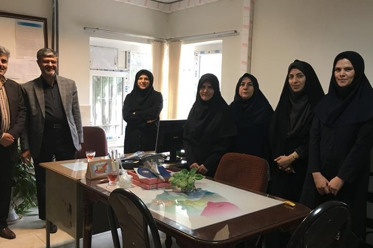 بازدید مدیریت آمار و فن آوری اطلاعات دانشگاه و کارشناسان آمار ستاد از واحدهای آمار مراکز آموزشی و درمانی و مرکز بهداشت شهرستان اراک