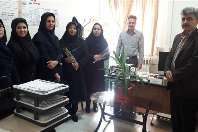 بازدید مدیریت آمار و فن آوری اطلاعات دانشگاه و کارشناسان آمار ستاد از واحدهای آمار مراکز آموزشی و درمانی و مرکز بهداشت شهرستان اراک