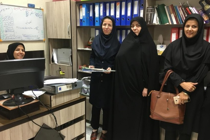 بازدید مدیریت آمار و فن آوری اطلاعات دانشگاه و کارشناسان آمار ستاد از واحدهای آمار مراکز آموزشی و درمانی و مرکز بهداشت شهرستان اراک