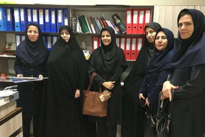 بازدید مدیریت آمار و فن آوری اطلاعات دانشگاه و کارشناسان آمار ستاد از واحدهای آمار مراکز آموزشی و درمانی و مرکز بهداشت شهرستان اراک
