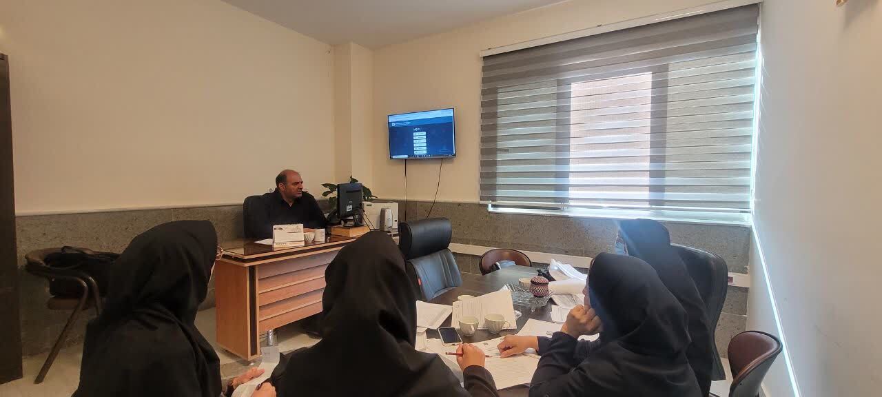 جلسه ارزیابی درونی اعتباربخشی بین الملل