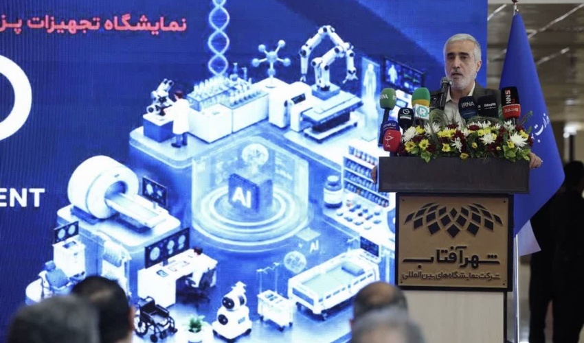 رئیس سازمان غذا و دارو تأکید کرد؛ ضرورت تسهیل تأمین نقدینگی و رفع موانع تولید تجهیزات پزشکی
