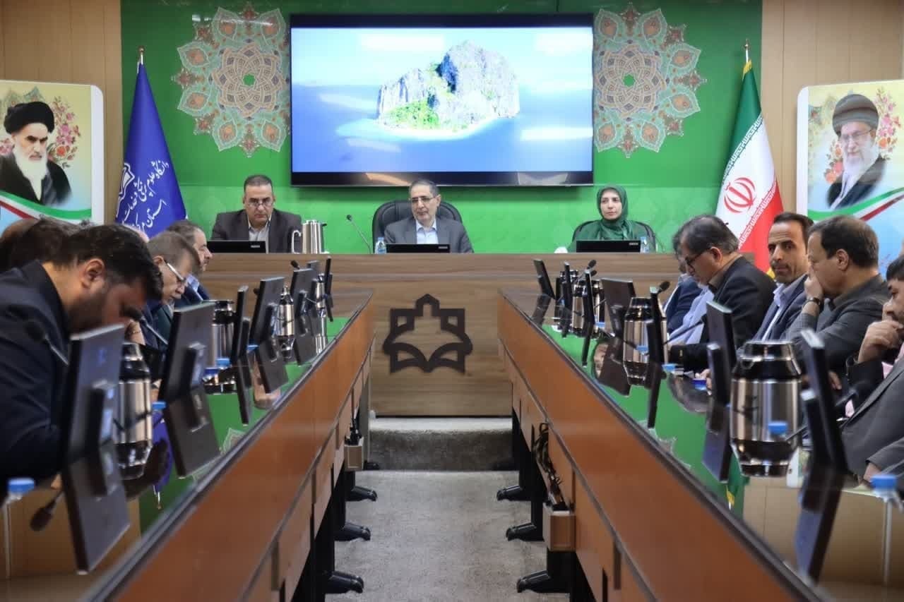 هیات رئیسه دانشگاه تشکیل جلسه داد