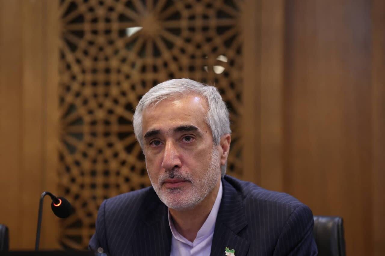 رئیس سازمان غذا و دارو: حفظ امید جوانان، مهم‌ترین وظیفه ماست