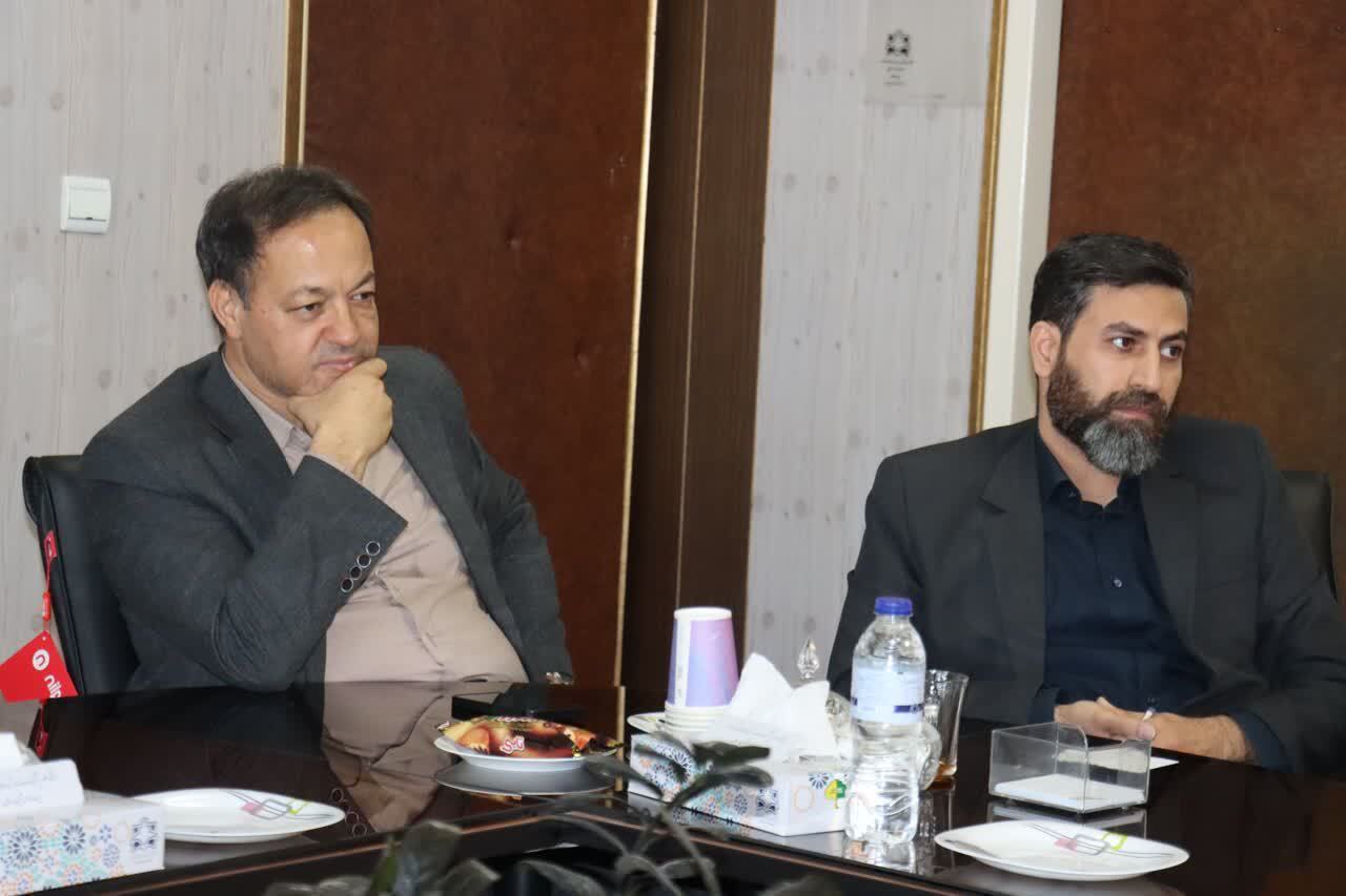برگزاری جلسه قرارگاه استانی نظارت بر سلامت در دانشگاه علوم پزشکی اراک