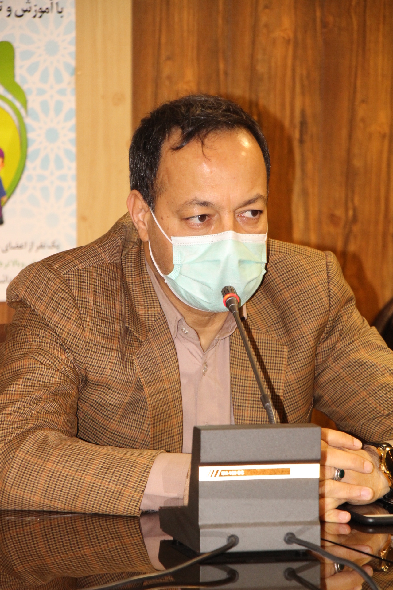 پیام معاون بهداشت دانشگاه علوم پزشکی اراک به مناسبت روز بهورز