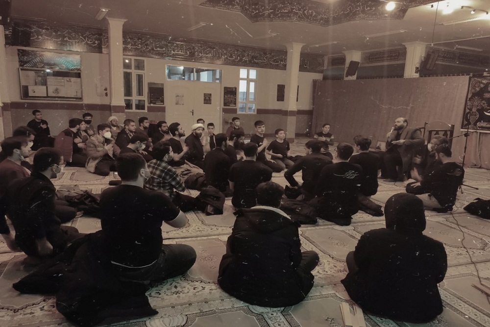 مراسم شهادت امام هادی (ع) دردانشگاه علوم پزشکی اراک برگزار گردید