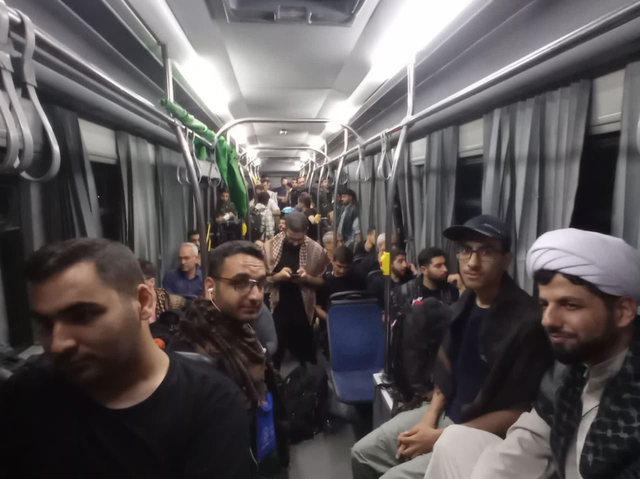 کاروان پیاده روی اربعین حسینی دانشجویان پسر دانشگاه علوم‌پزشکی اراک
