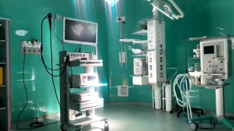 عملیات نصب اولین دستگاه آندوسونوگرافی استان مرکزی در بیمارستان امیرالمومنین(ع)
