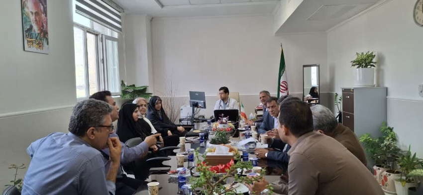برگزاری جلسه مجمع خیرین در مجتمع آموزشی درمانی امیرالمومنین (ع)