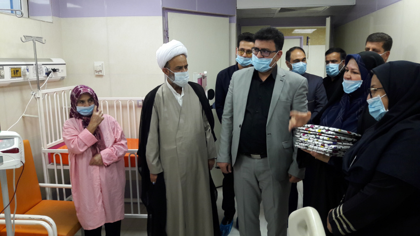 تبریک به کودکان بستری در بخشهای بیمارستان امیرکبیر به مناسبت روز کودک
