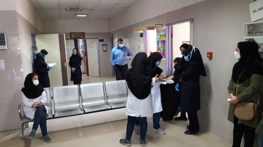 تزریق نوبت دوم واکسن کووید- ۱۹ به پرسنل مرکز آموزشی درمانی امیرکبیر