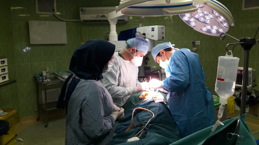 انجام عمل جراحی موفق کیست هیداتیک ریه در بیمار ۶ساله در بیمارستان امیرکبیر