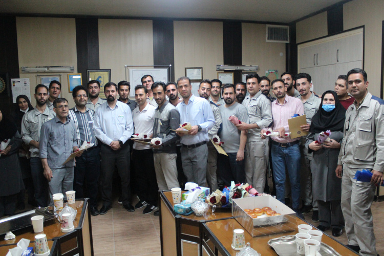 گرامیداشت روز ۱۱ اردیبهشت (کار وکارگر) در مرکز آموزشی درمانی امیرکبیر