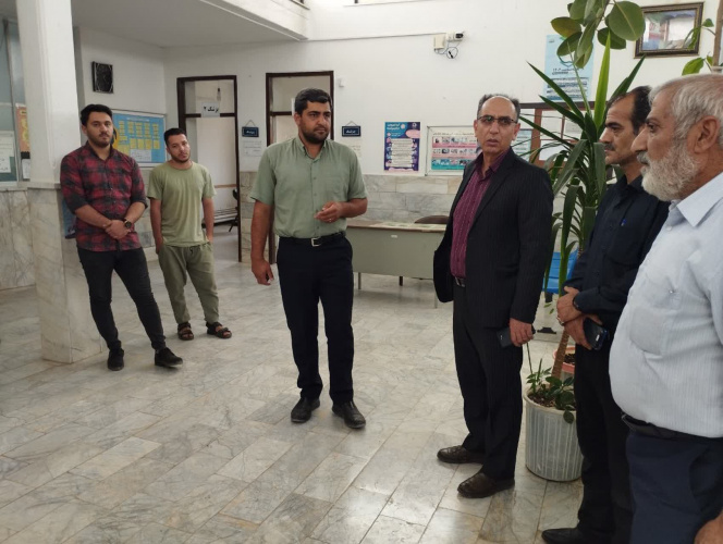 بازدید رئیس مرکز بهداشت شهرستان اراک از مرکز خدمات جامع سلامت گوار