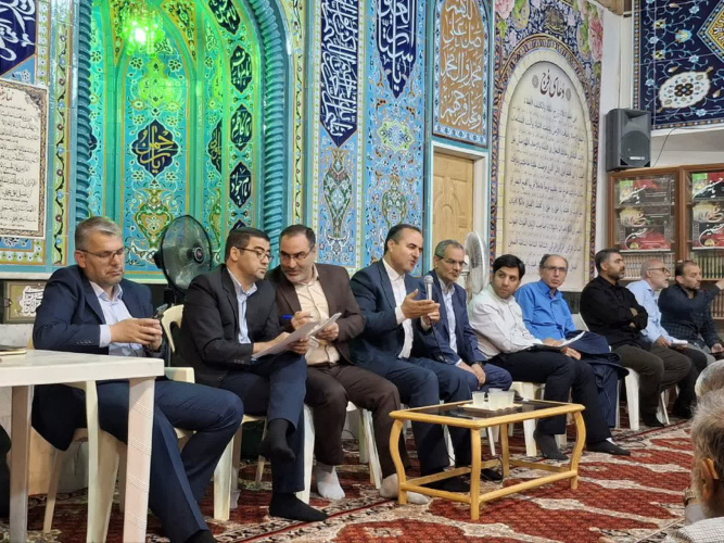 برپایی میز خدمت ویژه مدیران دستگاه‌های اجرایی به مناسبت هفته دولت با حضور فرماندار شهرستان اراک و رییس مرکز بهداشت  و مدیران دستگاه های اجرایی شهرستان  در مسجد صاحب الزمان کوی علی ابن ابیطالب (ع)