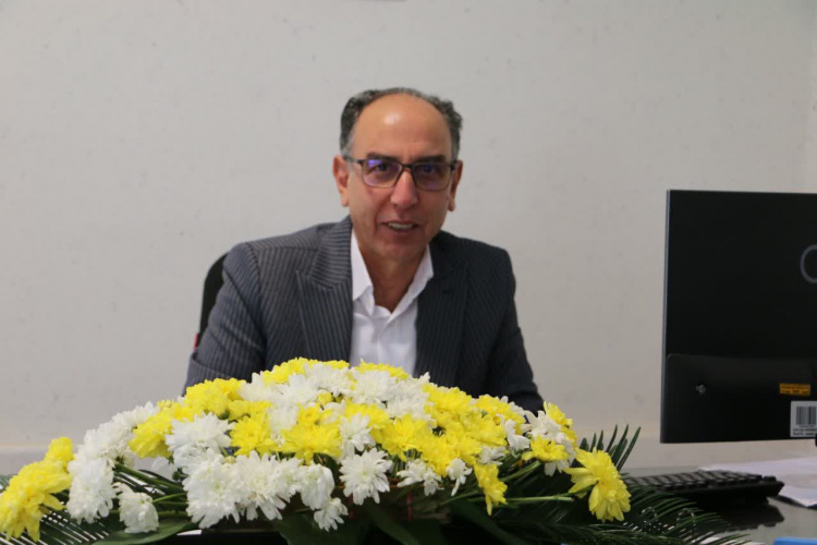 پیام تبریک رییس مرکز بهداشت شهرستان اراک به مناسبت ولادت حضرت زینب (س) و روز پرستار