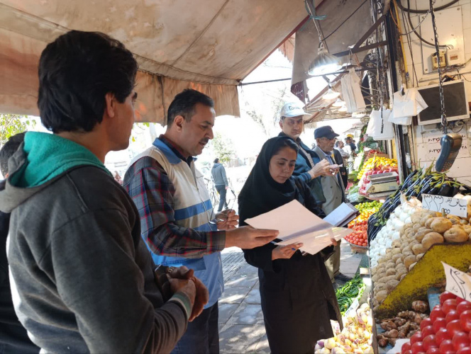 طرح تشدید بازرسی کارشناسان بهداشت محیط مرکز بهداشت شهرستان اراک