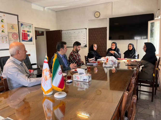 برگزاری نشست جوانی جمعیت