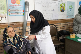 جلسه آموزشی با موضوع پاپ اسمیر و اهمیت معاینه سینه در زنان