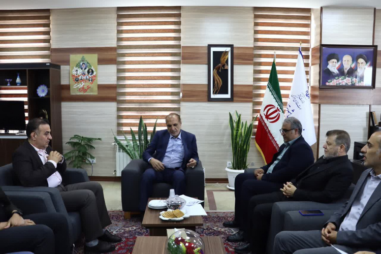 اجرای پزشک خانواده در آشتیان فرصتی ارزشمند برای ارتقای خدمات سلامت است