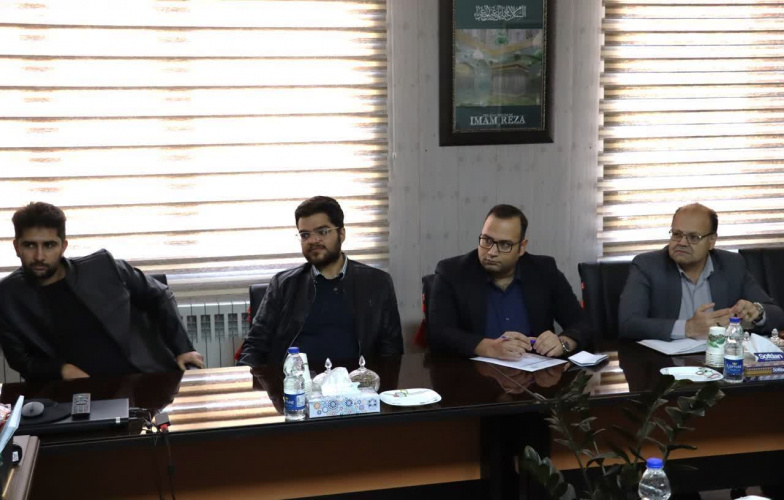 نشست روسای شبکه‌های بهداشت و درمان شهرستان‌های تابعه با رییس دانشگاه علوم پزشکی اراک برگزار شد