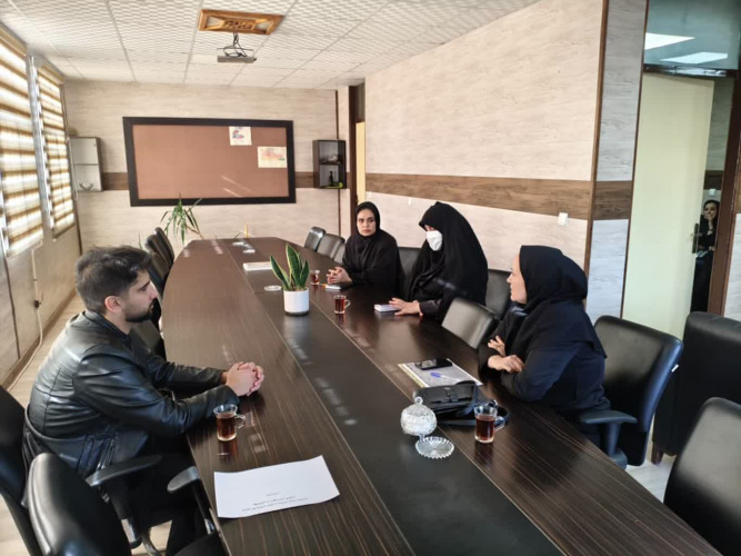 پایش شاخص‌های سلامت روان و اعتیاد در آشتیان با تأکید بر رسیدگی به کودک‌آزاری