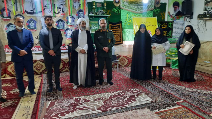 حضور تیم سلامت به مناسبت هفته بسیج در روستای کردیجان