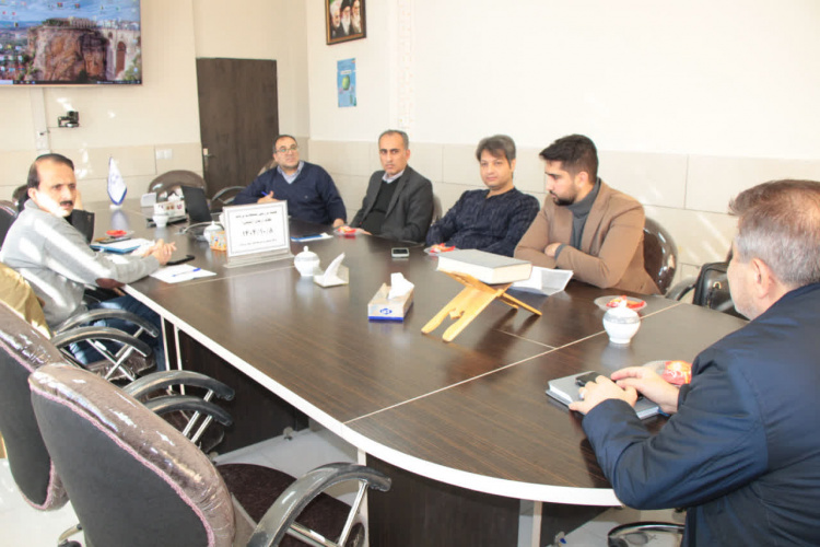 جلسه بررسی مشکلات برنامه نظام ارجاع شهرستان آشتیان