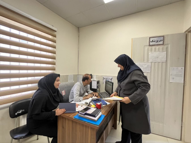 انجام پایش تخصصی در خانه بهداشت فیض‌آباد