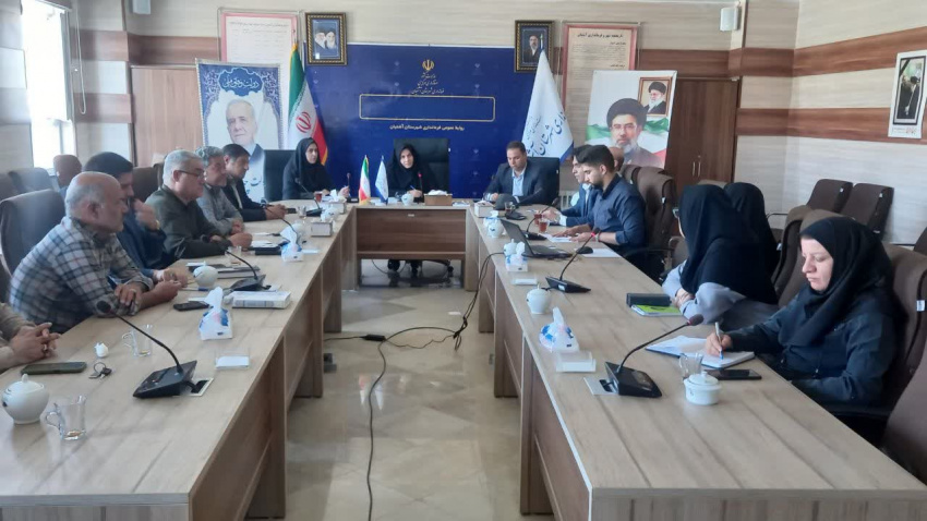برگزاری کمیته مرکزی «شهر سالم» در شهرستان آشتیان با تأکید بر ارتقای شاخص‌های سلامت عمومی