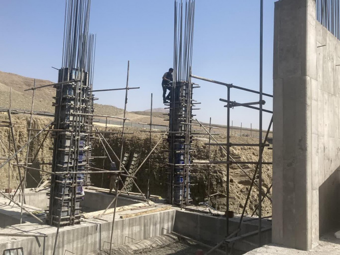 اجرای آرماتوربندی بندی طبقه همکف بیمارستان محلات