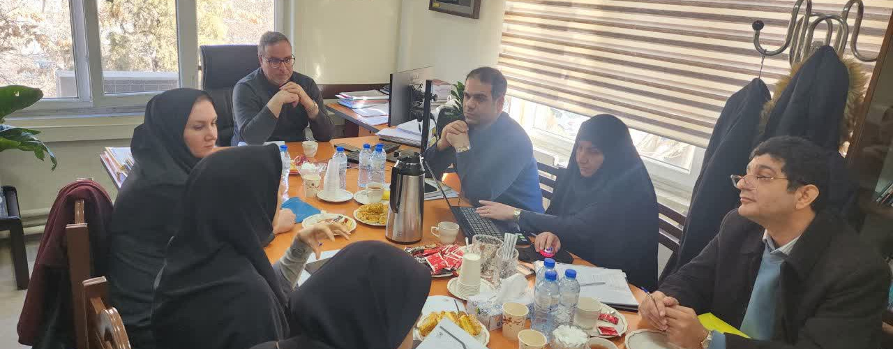 پایش ارزیابان در چارچوب برنامه کشوری ارزیابی عملکرد مدیریتهای توسعه سازمان و تحول اداری دانشگاه ها/دانشکده های علوم پزشکی کشور