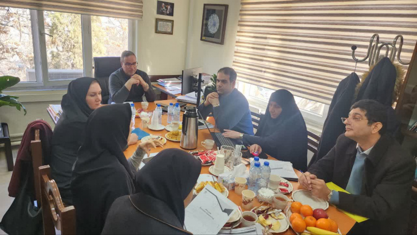 پایش ارزیابان در چارچوب برنامه کشوری ارزیابی عملکرد مدیریتهای توسعه سازمان و تحول اداری دانشگاه ها/دانشکده های علوم پزشکی کشور