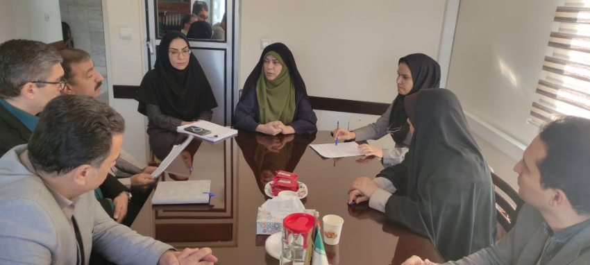 جلسه بررسی وضعیت نیروی انسانی بیمارستان امیرالمومنین ( ع )