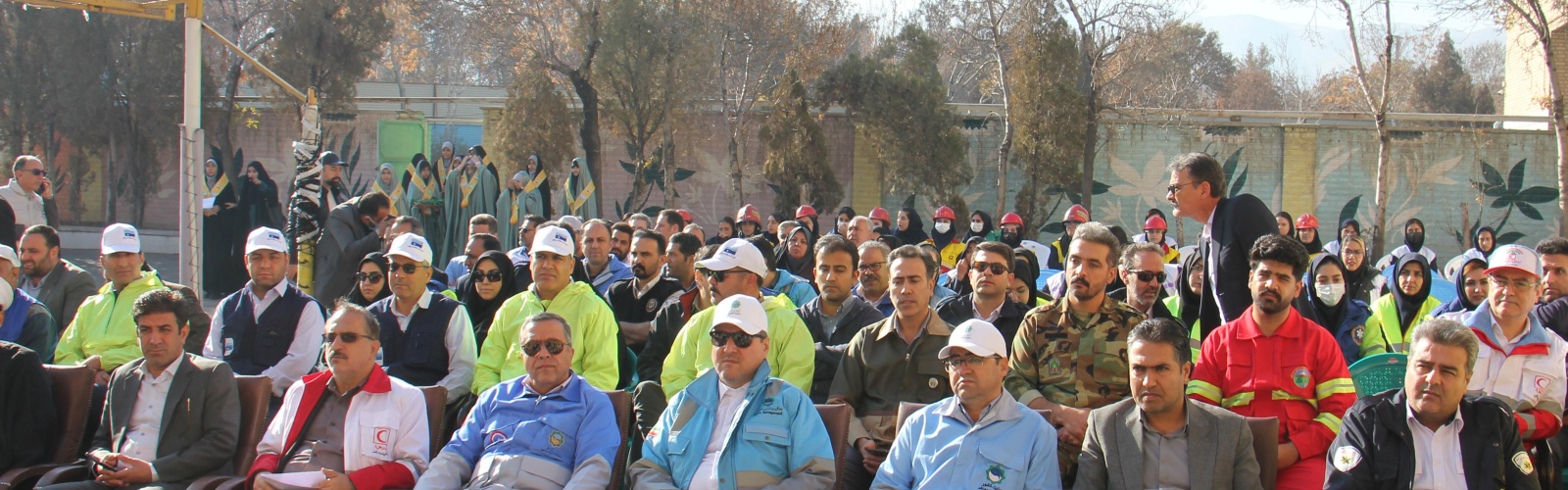 حضور اورژانس پیش‌بیمارستانی استان مرکزی در مانور زلزله و ایمنی