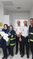 لحظه‌های نفس‌گیر در کوی رودکی اراک؛ همراهی طلایی اورژانس ۱۱۵ در کنار مادر باردار