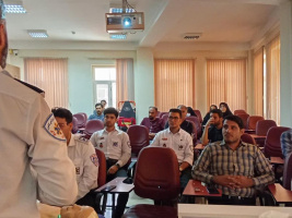 برگزاری کارگاه بازآموزی احیای پایه و پیشرفته اطفال اورژانس پیش‌بیمارستانی استان مرکزی