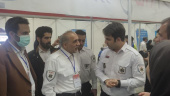 حضور رئیس سازمان اورژانس کشور در غرفه نوآوری ها و دستاوردهای اورژانس ۱۱۵ استان مرکزی